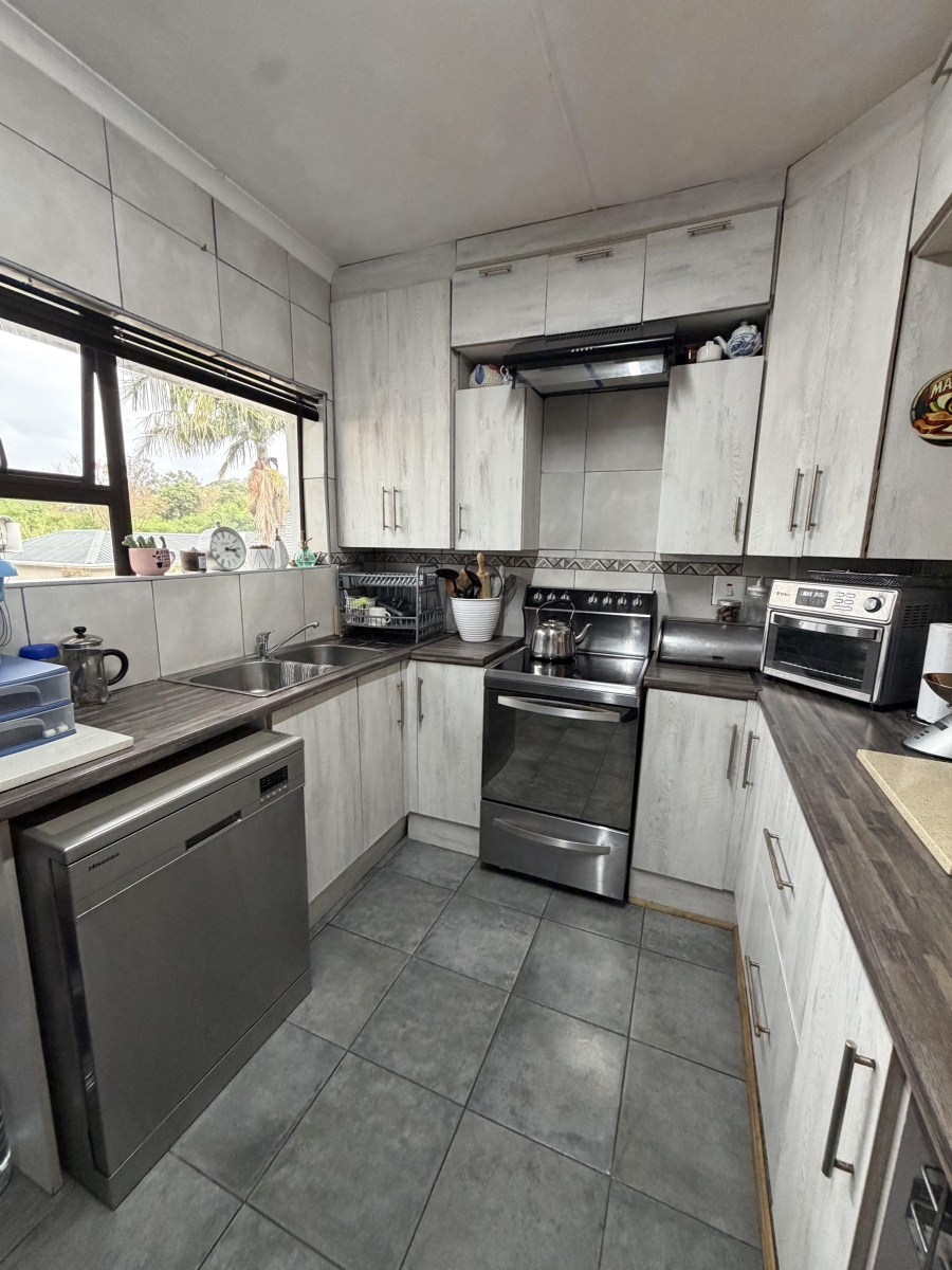 3 Bedroom Property for Sale in Amalinda Eastern Cape
